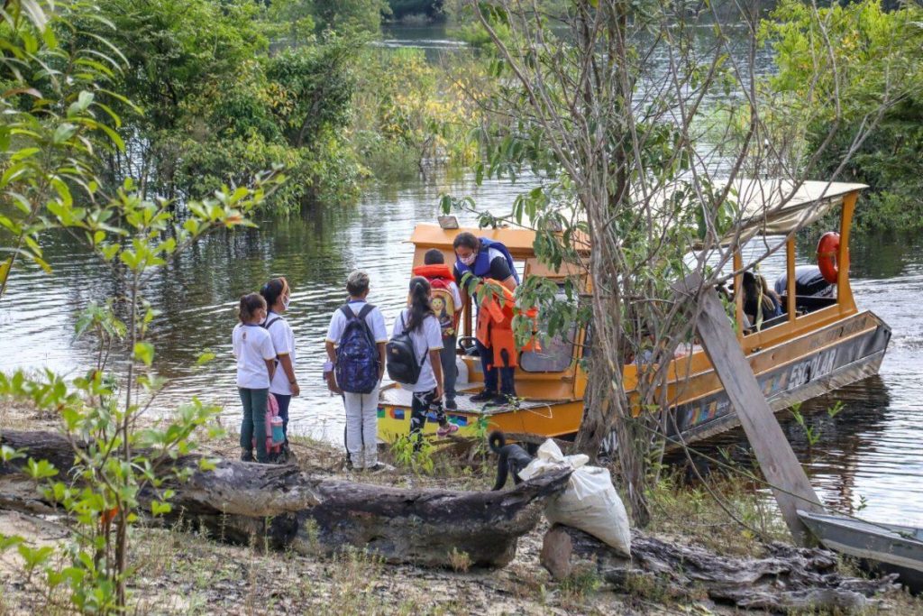 A conta do clima chega mais cedo para as crianças