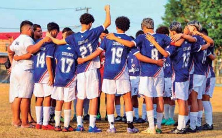 Taça das Favelas Amazonas tem oito jogos decisivos neste domingo